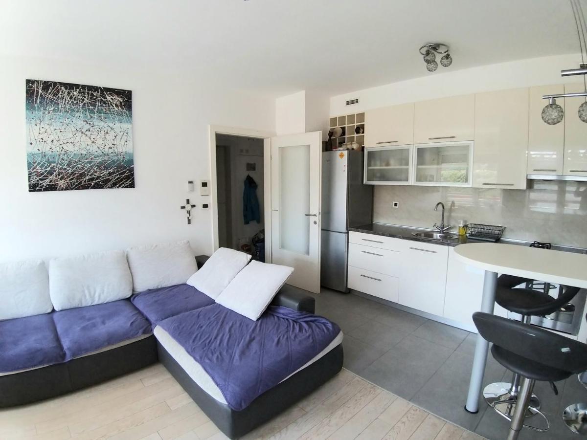 Theos Atelier Self Check In Apartment W Free Private Parking Zagreb Extérieur photo