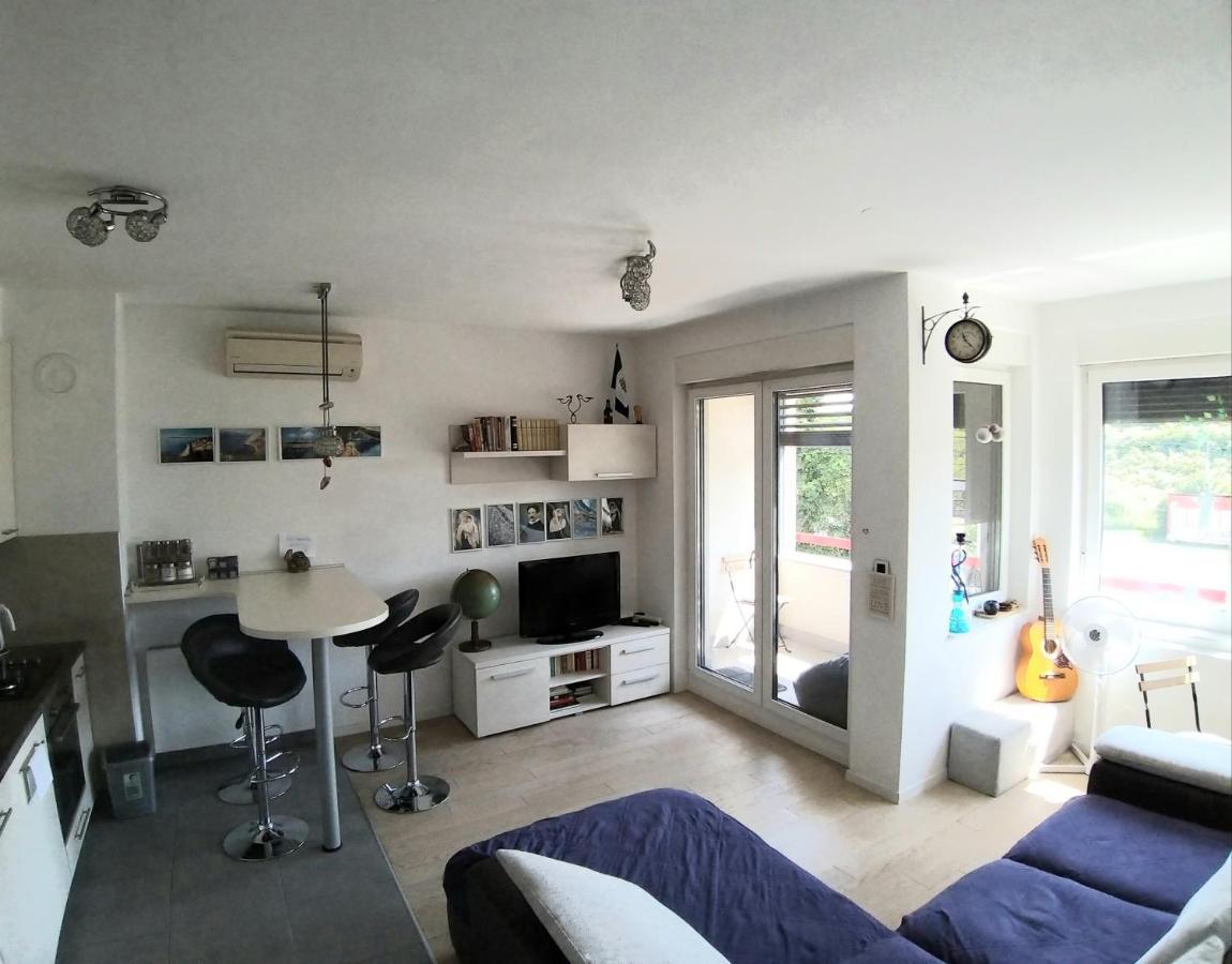 Theos Atelier Self Check In Apartment W Free Private Parking Zagreb Extérieur photo